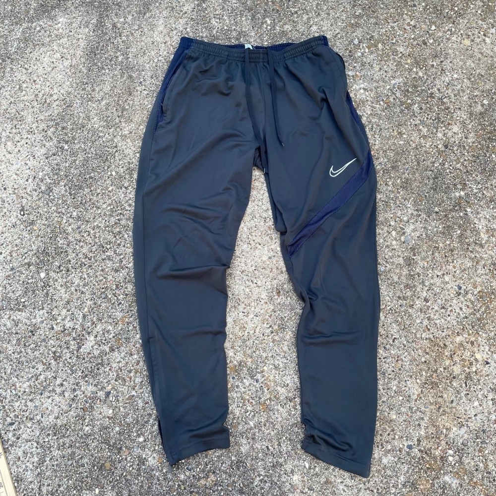 Nike Dri-FIT Mens Training Pants Gray Navy Blue Zipper Ankle Joggers L